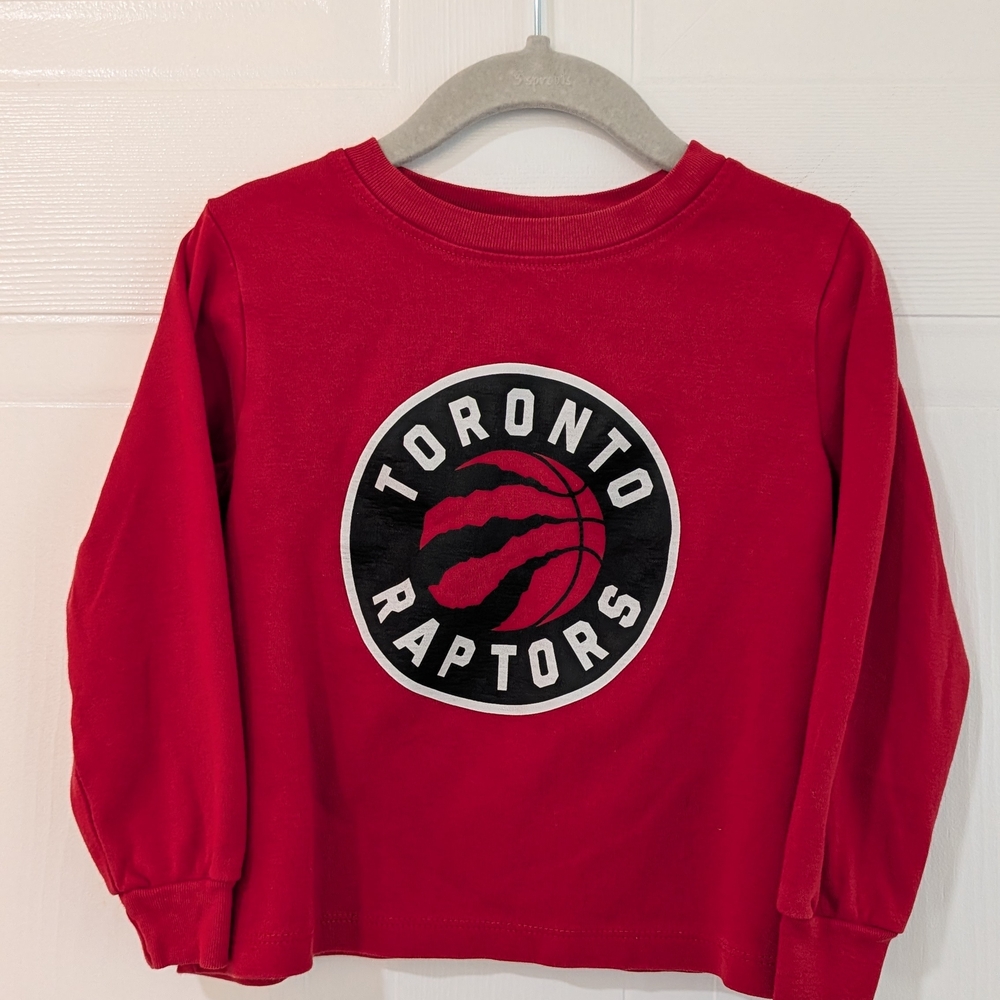 NBA White Logo Red Crewneck Tee